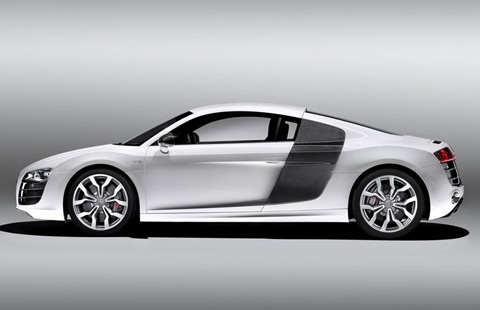 Audi R8 big-2